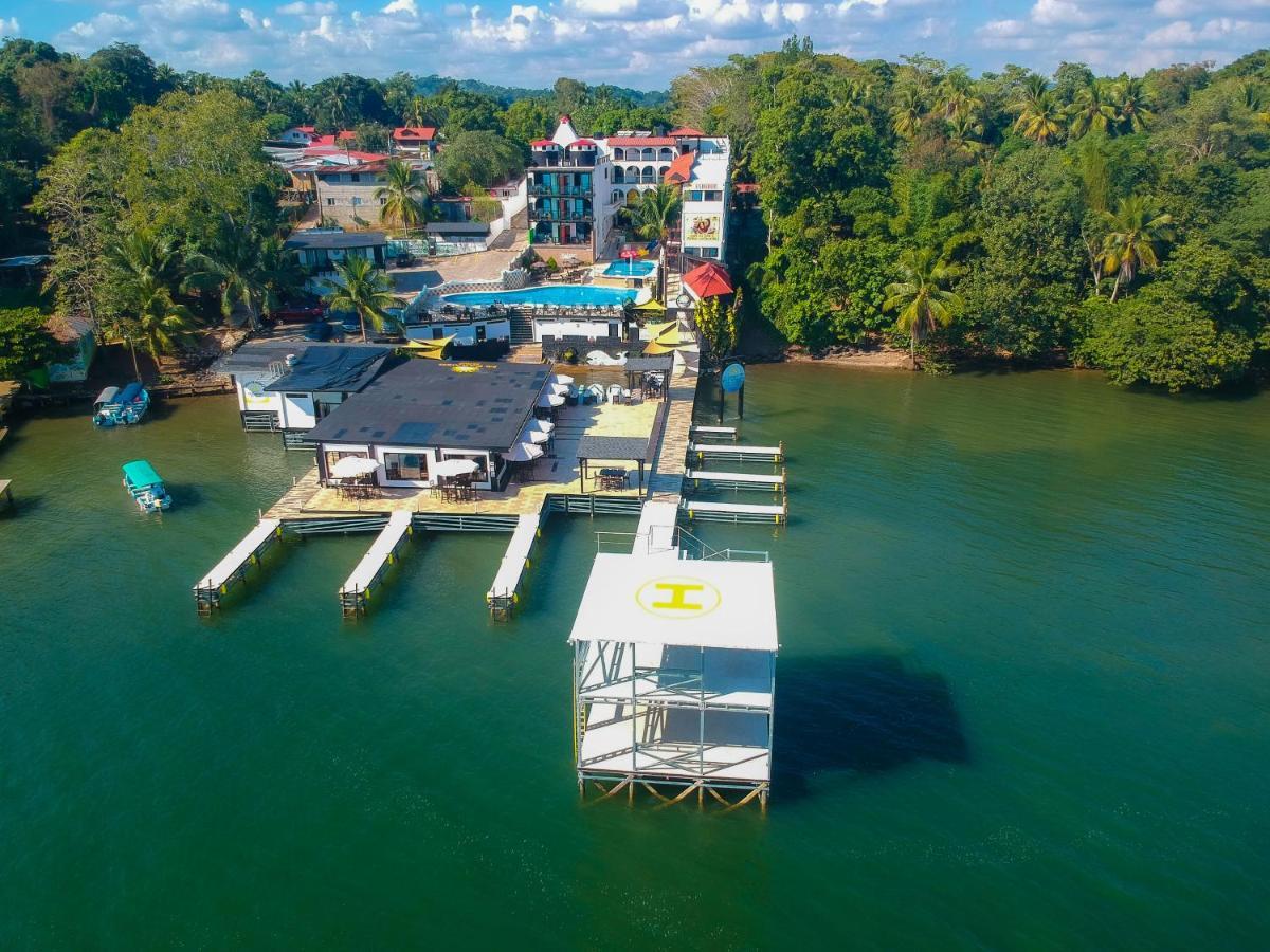 Castillo de San Felipe Hotel Mi Paraiso Rio Dulce מראה חיצוני תמונה