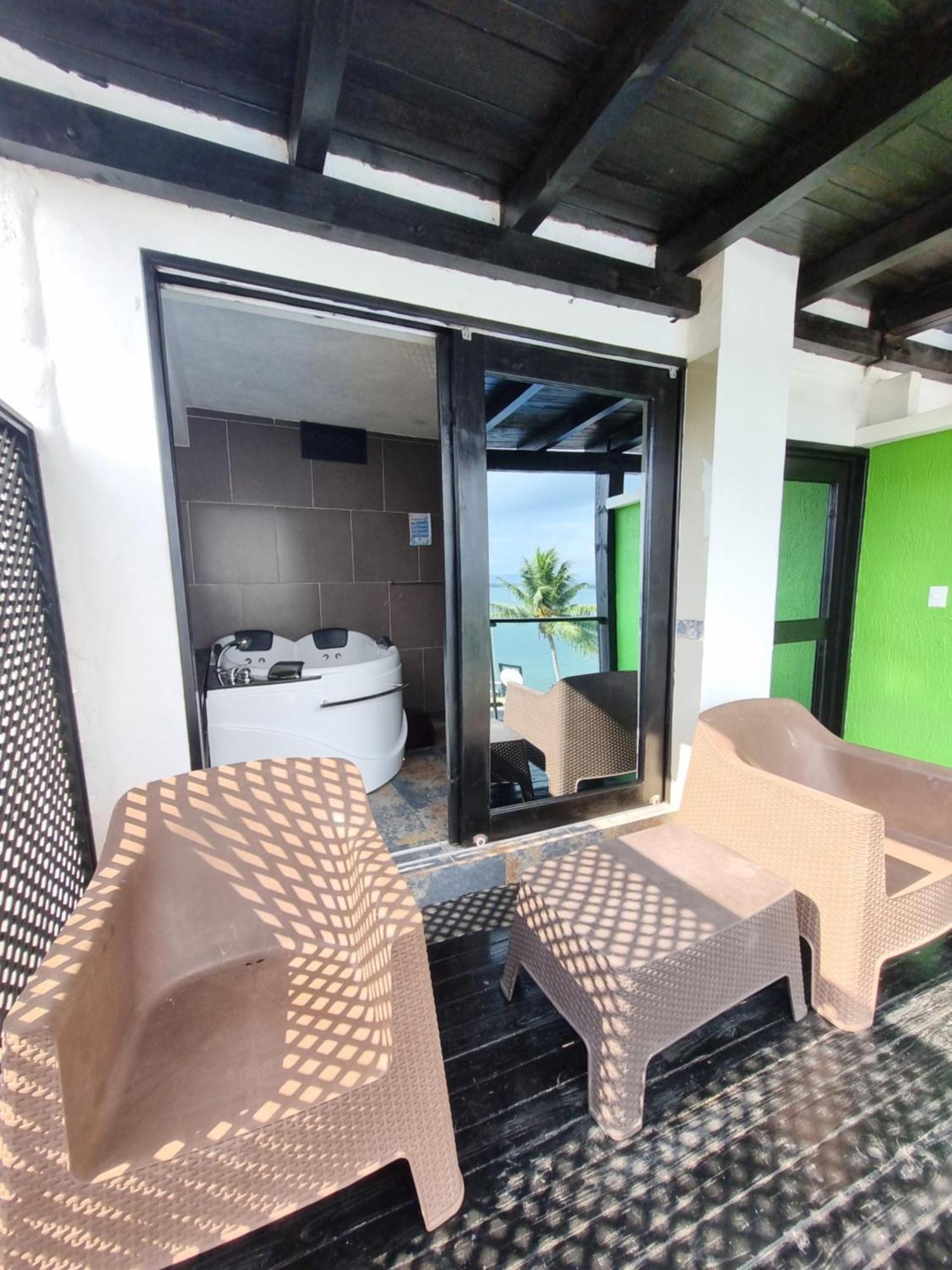 Castillo de San Felipe Hotel Mi Paraiso Rio Dulce מראה חיצוני תמונה