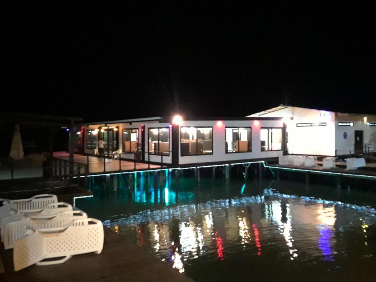 Castillo de San Felipe Hotel Mi Paraiso Rio Dulce מראה חיצוני תמונה